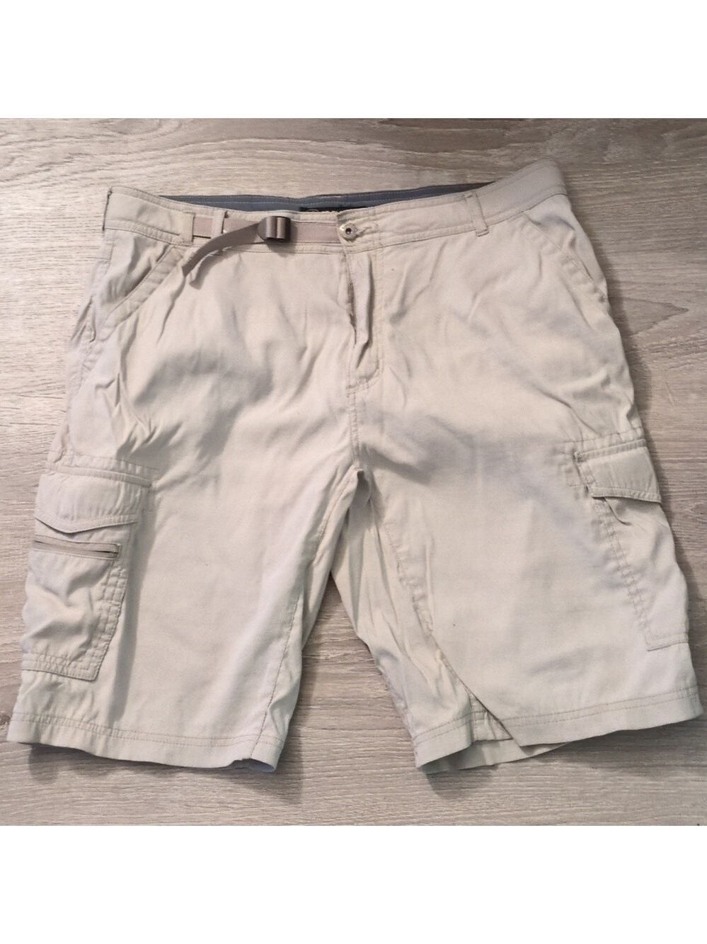 Bc Clothing Expedition Cream Cargo Shorts Size 36